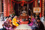 A traditional art performance at Bach Ma temple in Hanoi (Photo: VNA)
