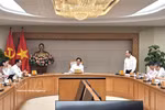 The meeting chaired by Deputy Prime Minister Ho Quoc Dung in Hanoi on April 20 (Photo: VNA)