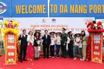 Da Nang welcomes first foreign tourists to the city (Photo: VNA)