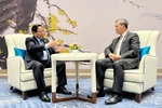 Prime Minister Pham Minh Chinh (L) meets with Cambodian Prime Minister Hun Manet on the sidelines of the SCO Summit 2025 in Tianjin, China, on September 1. (Photo: VNA)