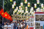 The festival contributes to introducing and promoting destinations, products, services, and branded tourism gifts of Hanoi. (Illustrative photo: VNA)