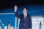 President Luong Cuong leaves Gimhae Airport on November 1 evening, concluding his trip to attend the 32nd APEC Economic Leaders’ Week and bilateral activities in the Republic of Korea. (Photo: VNA)