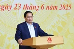 Prime Minister Pham Minh Chinh chairs the conference. (Photo: VNA)