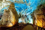 Inside Phong Nha cave, Quang Binh province (Photo: VNA)