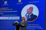 Vietrade Director Vu Ba Phu speaks at the event. (Photo: VNA)