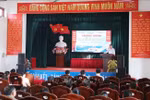 Nearly 200 fishermen attending the event receive guidance on regulations related to combating illegal, unreported, and unregulated (IUU) fishing. (Photo: VNA)