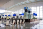 A full suite of automated technologies has been deployed across the Terminal T2 at Noi Bai International Airport, giving travellers greater control over their procedures from check-in to boarding. (Photo: VNA)