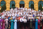 State President Luong Cuong and delegates (Photo: VNA)