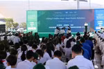 The Ministry of Agriculture and Environment, in collaboration with the People’s Committee of the northern province of Quang Ninh, hold a meeting to mark the World Environment Day on June 1 (Photo: VNA)
