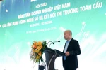 Director of the Vietnam Trade Promotion Agency Vu Ba Phu speaks at the seminar on October 27. (Photo: VNA)