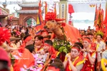 A ritual of the 2026 traditional festival of Hanoi’s Bat Trang pottery village, which is officially opened on April 1. (Photo: VNA)
