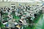 Production line of electronic components at Flexcom Vietnam Co., Ltd., in Yen Phong Industrial Park, Bac Ninh province. (Photo: VNA)