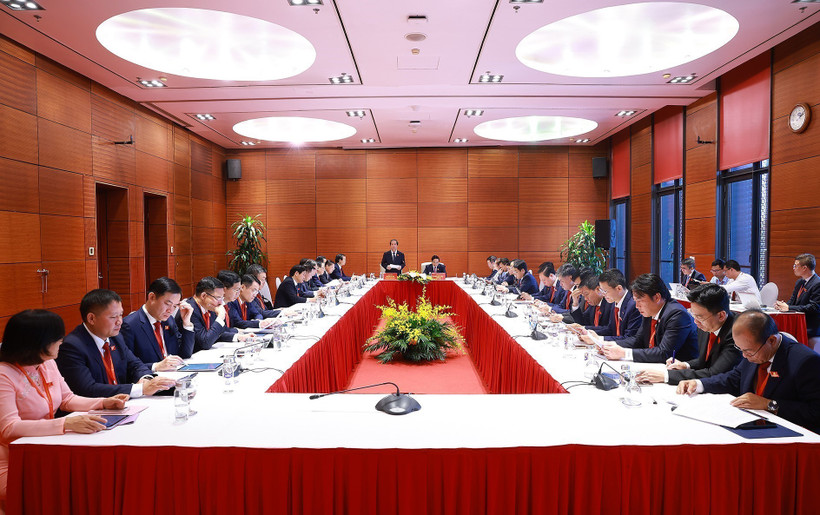 Delegates join a group discussion within the preparatory session of the first Congress of the Government’s Party Organisation on October 12, 2025. (Photo: VNA)