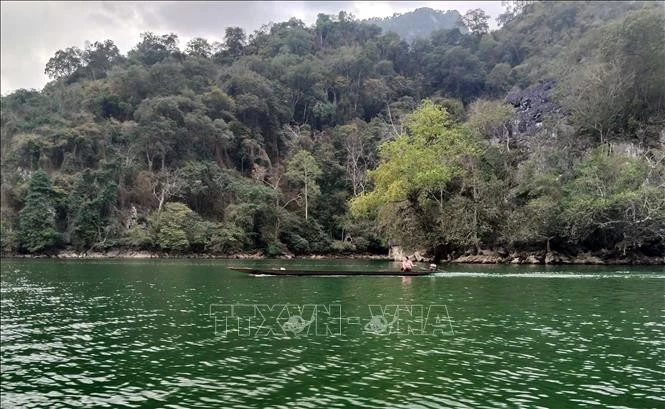 The pristine landscape by the side of Ba Be Lake, part of the Ba Be National Park (Photo: VNA)