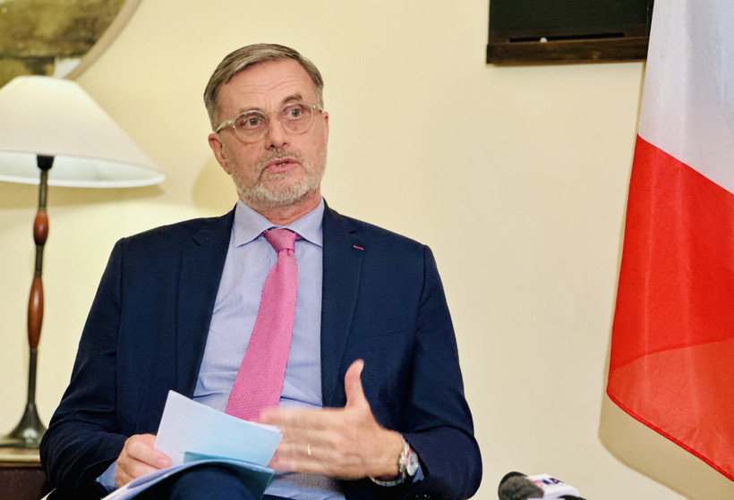French Ambassador to Vietnam Olivier Brochet (Photo: VNA)
