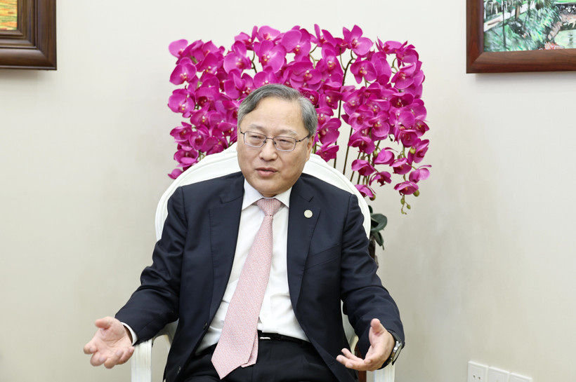 Zhang Jianguo, former Director-General of the Western Europe Department under the International Liaison Department of the Communist Party of China Central Committee and Secretary-General of China’s Charhar Institute. (Photo: VNA)