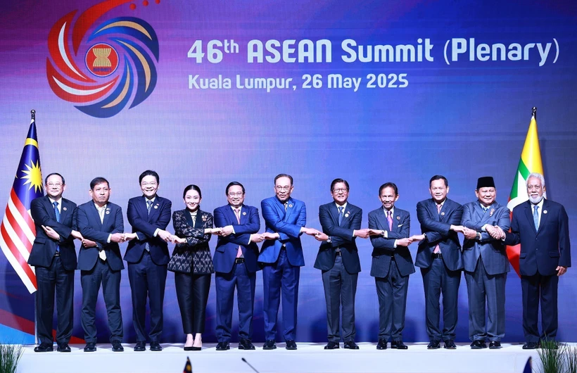 Leaders at the plenary session of the 46th ASEAN Summit in Kuala Lumpur on May 26 (Photo: VNA)
