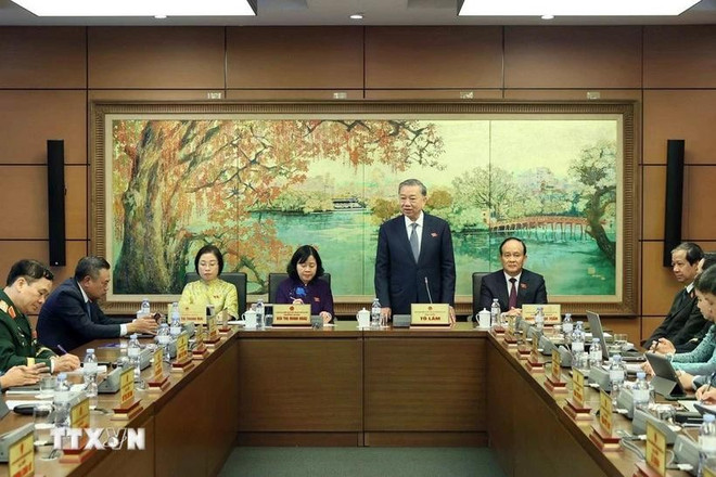 Party General Secretary To Lam speaks at a group discussion held as part of the National Assembly's 9th session on May 5 morning. (Photo: VNA) to-lam-at-nas-session.jpg