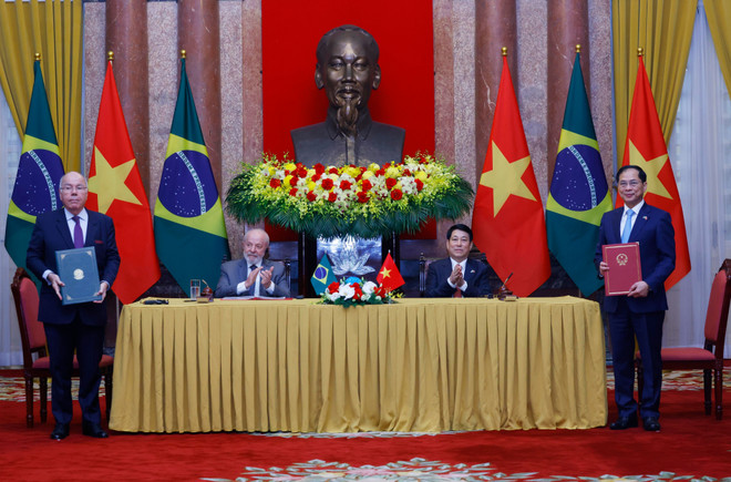 vietnamese-and-brazilian-presidents.jpg