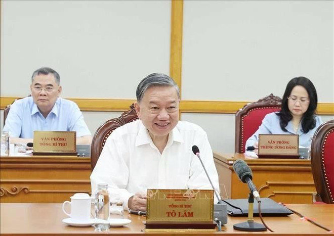 Party General Secretary To Lam addresses the meeting. (Photo: VNA) party-chief.jpg