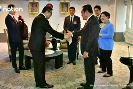 The meeting between Thai Minister of Justice Tawee Sodsong and Hong Kong’s Secretary for Security Tang Ping-keung. (Photo: https://www.nationthailand.com/)