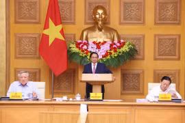 Prime Minister Pham Minh Chinh speaks at the meeting (Photo: VNA)