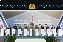 Officials launch work on the Gia Binh International Airport project on August 19. (Photo: VNA)