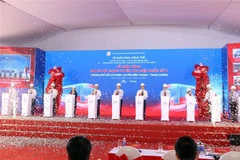 Officials launch the construction of the Ben Thanh–Tham Luong metro line on January 15. (Photo: VNA)