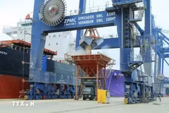 Cai Lan International Container Terminal in Quang Ninh province (Illustrative photo: VNA)