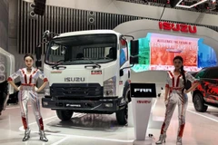 A new model truck at the Vietnam Motor Show in October 2024. (Photo; VNA)