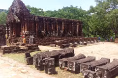 A tower is preserved at My Son Sanctuary, 70km south of Da Nang city's downtown. The world heritage site is one of the most popular destinations in central Vietnam, and it has restored a huge amount of valuable ancient culture and items. (Photo: VNS/VNA)