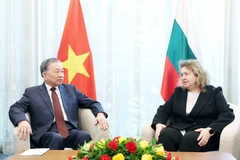 Party General Secretary To Lam and Speaker of the Bulgarian National Assembly Natalia Kiselova at their meeting in Sofia on October 24 (Photo: VNA)