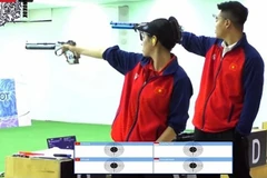 Pham Quang Huy (right) and Trinh Thu Vinh will compete in the ISSF World Cup Munich 2025 on June 6. (Photo cadn.com.vn)