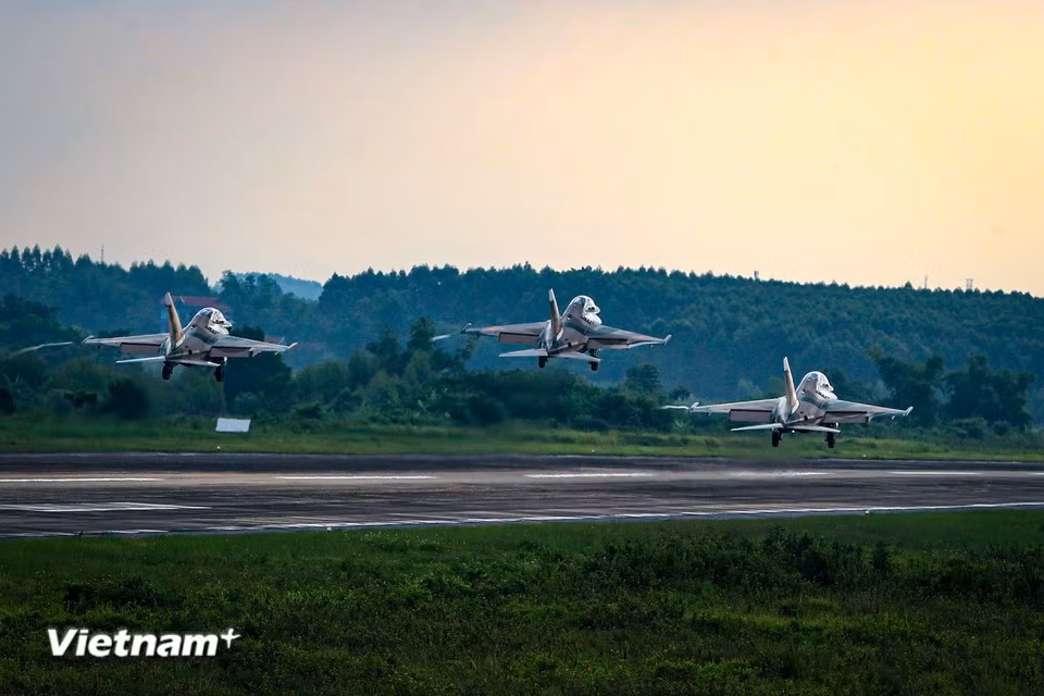 For the first time, the L-39NG squadron will take part in a parade flyover in a stepped formation. (Photo: VietnamPlus)