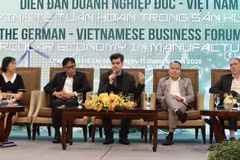 Experts discuss cooperation opportunities in Vietnam-Germany manufacturing value chains at the forum. (Photo: VNA) 