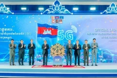 Official launch ceremony of the 5G mobile service operations in Cambodia (Photo: khmore.com)