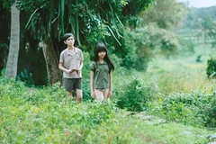 The screening of the acclaimed film "Yellow Flowers on the Green Grass" brought viewers to the poetic Vietnamese countryside of the 1980s. (Photo: VNA)