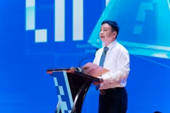 Lieutenant General Le Xuan Minh, director of the Department of Cybersecurity and High-Tech Crime Prevention, speaks at the event on Friday in Hanoi (Photo: VNA) 
