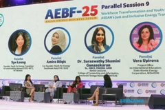 Parallel Session Nine, Workforce Transformation and Youth Participation in ASEAN's Just and Inclusive Energy Transition takes place in conjunction with the 25th ASEAN Energy Business Forum (AEBF-25) at the Kuala Lumpur Convention Centre (KLCC) today. The forum's panel members (from left) are Founder of Youth for Energy Transition and Sustainability Network (YES-NET), Petronas, Syn Leong; Co-Founder of Youth for Energy Southeast Asia (Y4E-SEA), Amira Bilqis; Senior Lecturer at the College of Computing and Informatics, Universiti Tenaga Nasional (UNITEN), Dr G. Saraswathy Shamini; and Indira Pradnyaswari as the moderator. (Photo: asean.bernama.com) 