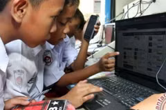 Indonesia: Parents are advised to use applications to monitor internet usage (Photo: ANTARA)