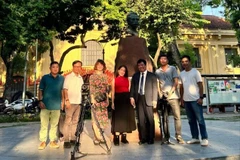 The film crew in Hanoi. (Photo: VTV) 
