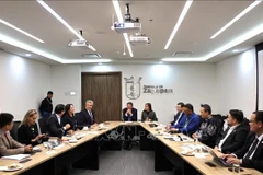 The delegation of the ASEAN Committee in Mexico City (ACMC) meet with leaders of Zapopan, Jalisco, Mexico (Photo: VNA)