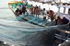 Indonesian fishing crews aboard a local vessel. (Image courtesy of the Indonesian Ministry of Marine Affairs and Fisheries) 