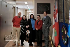 CVCEC and TDSB representatives at a working session in Toronto (Photo: VNA)