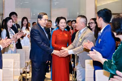 National Assembly Chairman visits Vietnamese community in Italy (Photo: VNA)