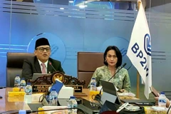 Inidonesian Minister for the Protection of Migrant Workers (P2MI), Abdul Kadir Karding (left), addressing a press conference in Jakarta on January 6, 2025. (Photo: ANTARA) 