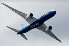 A Boeing 777-9, a variant of the 777X, performs a flying display at the 54th International Paris Airshow at Le Bourget Airport near Paris, France, June 20, 2023. (Photo: bernama.com) 