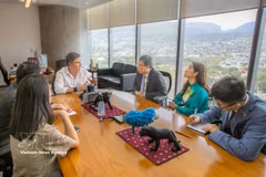The meeting between Chiapas Secretary of Economy Luis Pedrero and Vietnamese Ambassador to Mexico Nguyen Van Hai (Photo: VNA)