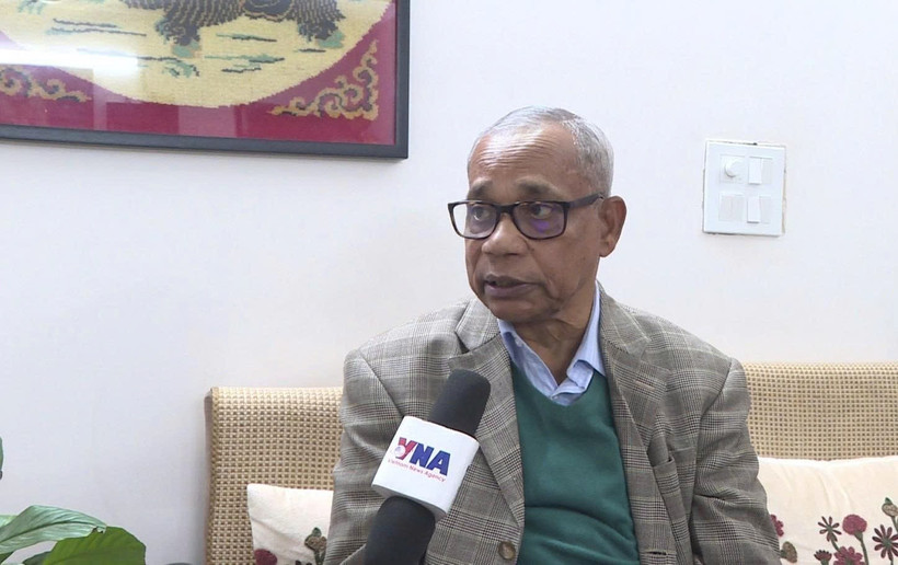 Rup Narayan Das, a former official of India’s Lok Sabha, grants an interview to the Vietnam News Agency. (Photo: VNA)