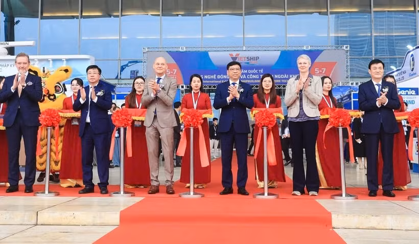 The 10th International Exhibition on Shipbuilding and Offshore Technology (Vietship 2025) kicks off at the National Conference Centre in Hanoi on March 5. (Photo: VNA)